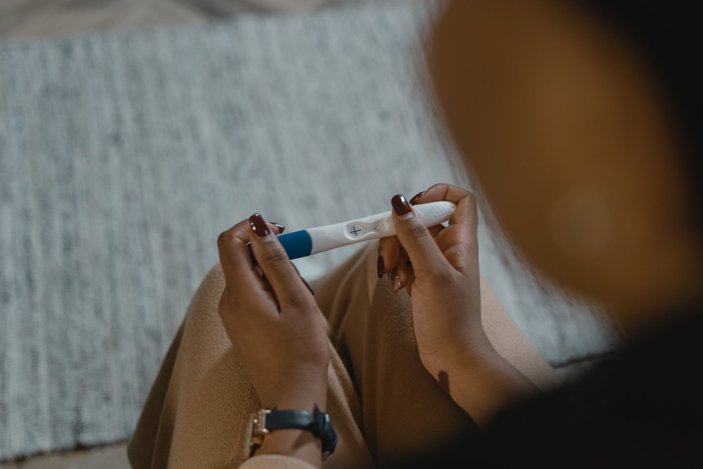 Read more about the article Mengetahui Cara Kerja Alat Ovulasi Test Strip